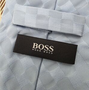 HUGO BOSS Light Blue 100% Silk Tie Made in Italy 3.5 Width